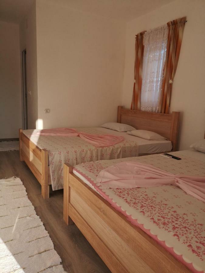 Apartments Daris Ulcinj Quarto foto
